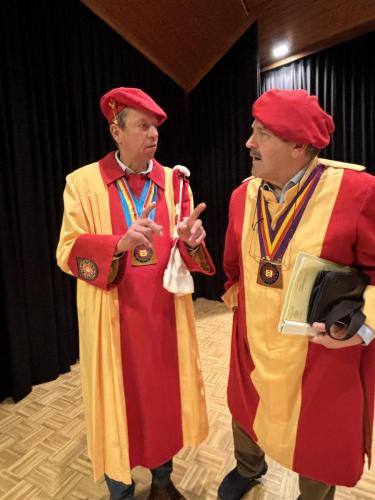 Assemblée générale à la salle Vallier, à Cressier: Francis Ballet et Philippe Donner.