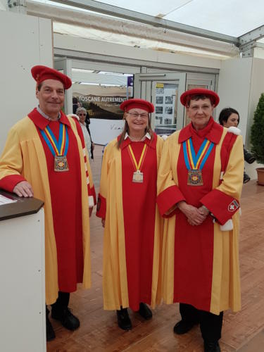 Vinea à Morges: Bernard et Christiane Chevalley, et Danielle Zehr.