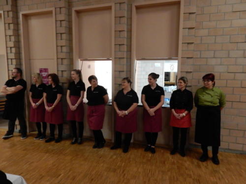 Frairie d'automne à St-Aubin: la brigade de Mme Caroline Paolasini.