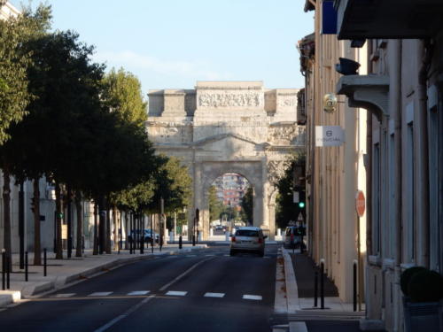 Sortie dans les Côtes-du-Rhône: Orange.