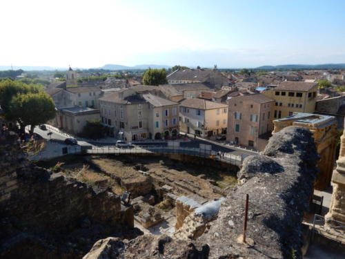 Sortie dans les Côtes-du-Rhône: théâtre antique d'Orange.