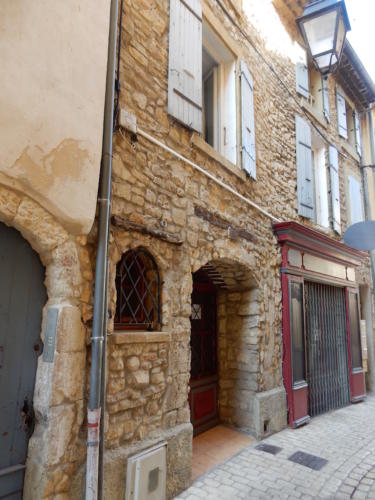 Sortie dans les Côtes-du-Rhône: Orange.