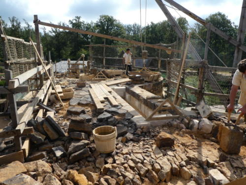 Sortie dans l'Auxerrois: Visite du chantier médiéval de Guédelon.